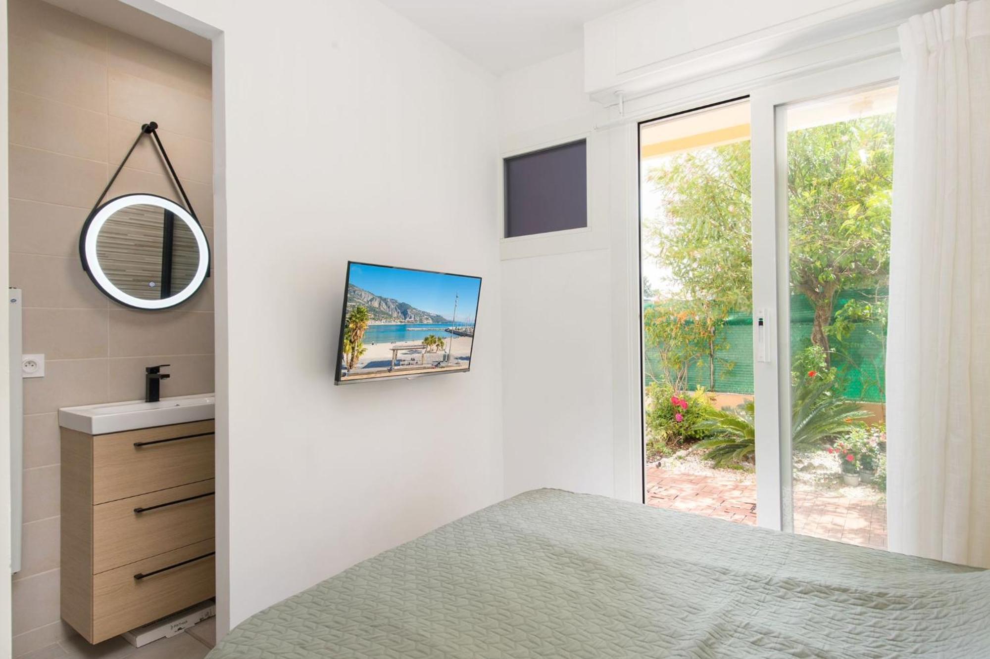 Appartement Carnoles Pres Des Plages Roquebrune-Cap-Martin Bagian luar foto